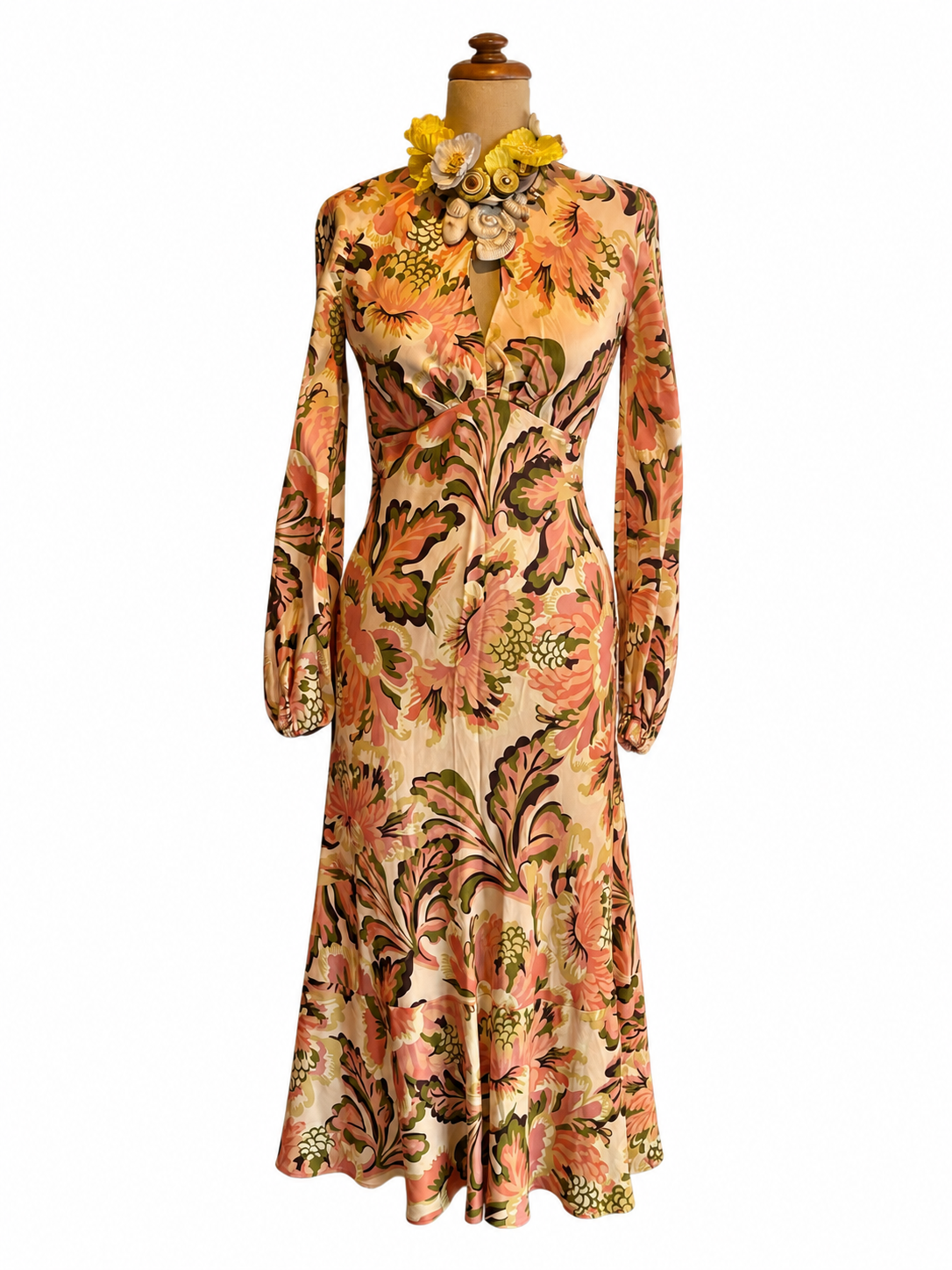 Moss and spy dress